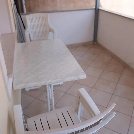 Apartmaji Slavnik *