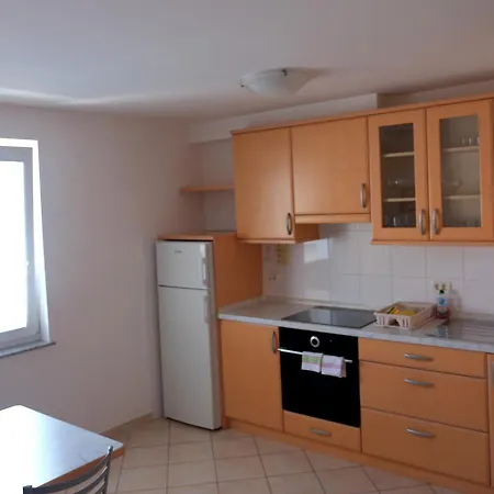 Διαμέρισμα Apartmaji Slavnik *