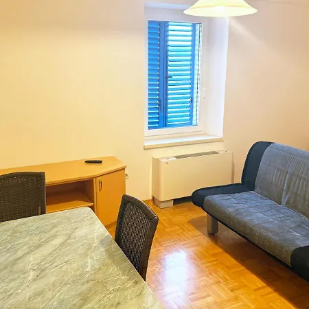 Apartmaji Slavnik *