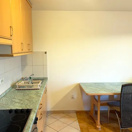 Lejlighed Apartmaji Slavnik *