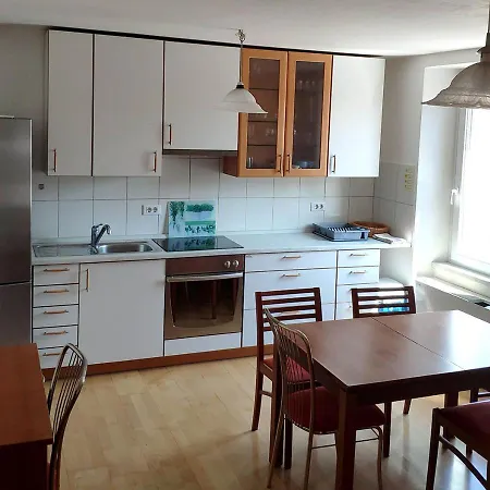Apartmaji Slavnik * Κόπερ